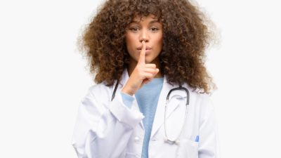 ¿Sabes lo que es el secreto profesional sanitario?