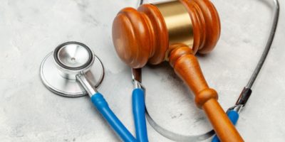 Una sentencia aumenta las posibilidades de demanda por negligencia médica